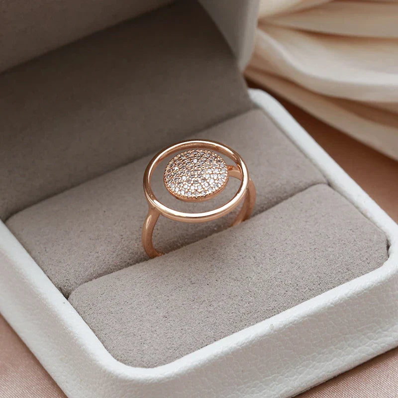Unik ring for kvinner med full belagt zirkonium, rosa gull 585
