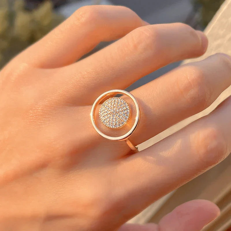 Unik ring for kvinner med full belagt zirkonium, rosa gull 585